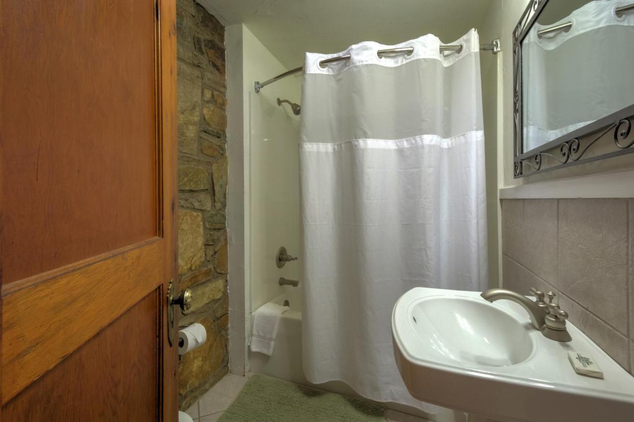 Linville Falls Lodge & Cottages מראה חיצוני תמונה